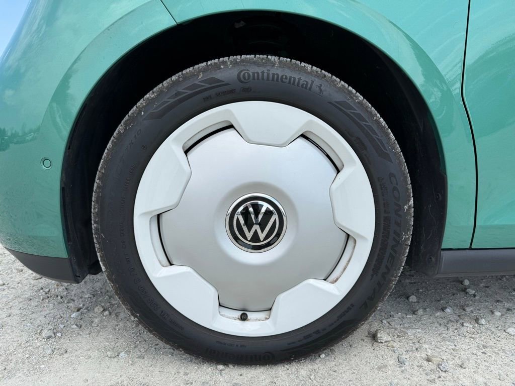 Used 2025 Volkswagen ID. Buzz 1st Edition AWD/4WD image 14