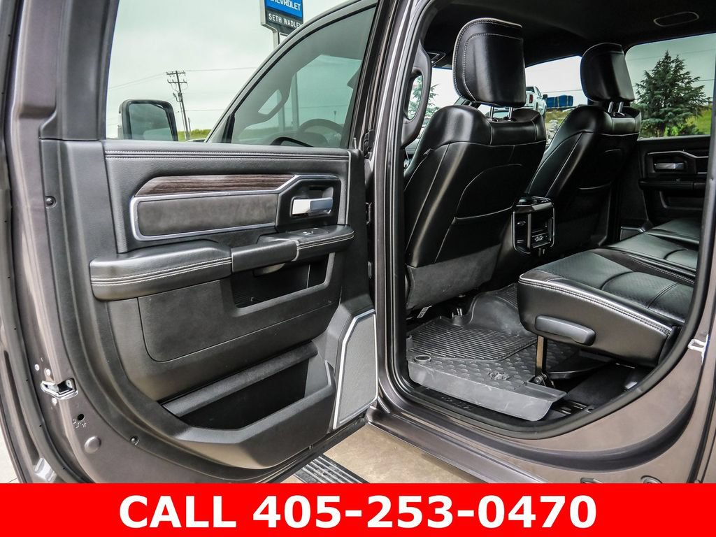 Used 2025 RAM 3500 Laramie AWD/4WD image 28
