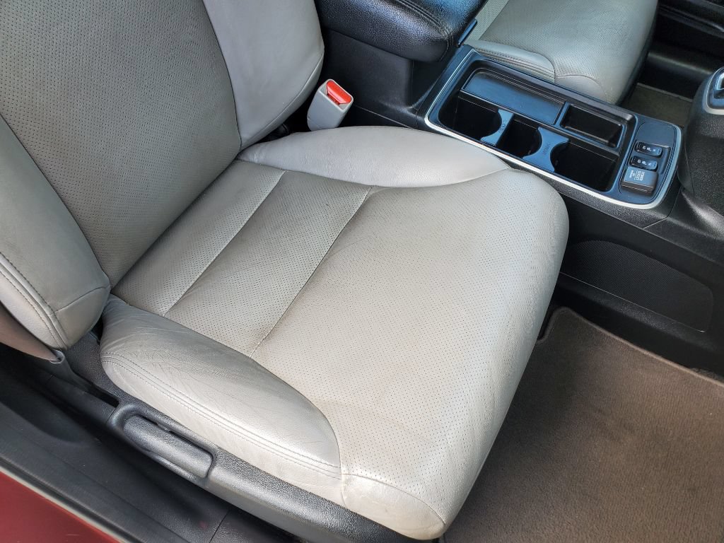Used 2015 Honda CR-V Touring image 38