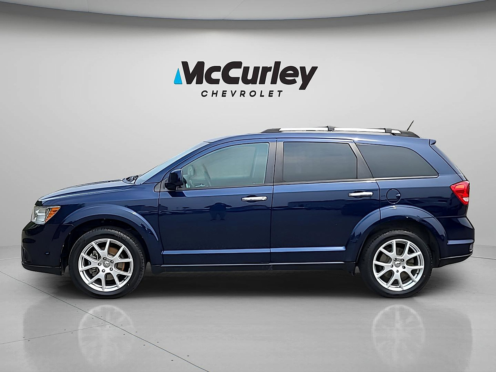 Used 2017 Dodge Journey GT w/ Rear Seat Video Group AWD/4WD image 4
