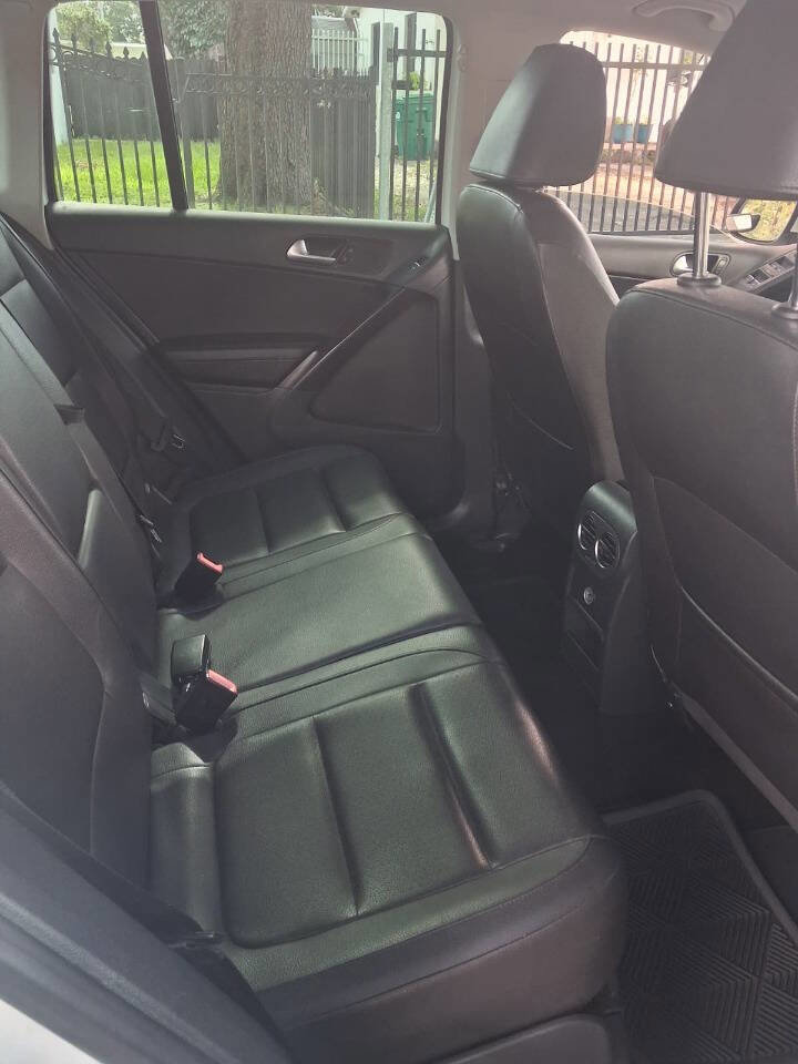 Used 2014 Volkswagen Tiguan SE FWD image 9