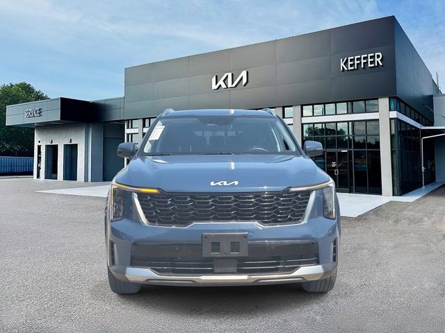 Certified 2024 Kia Sorento S AWD/4WD image 3