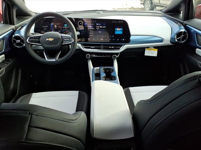 New 2026 Chevrolet Equinox EV LT image 12