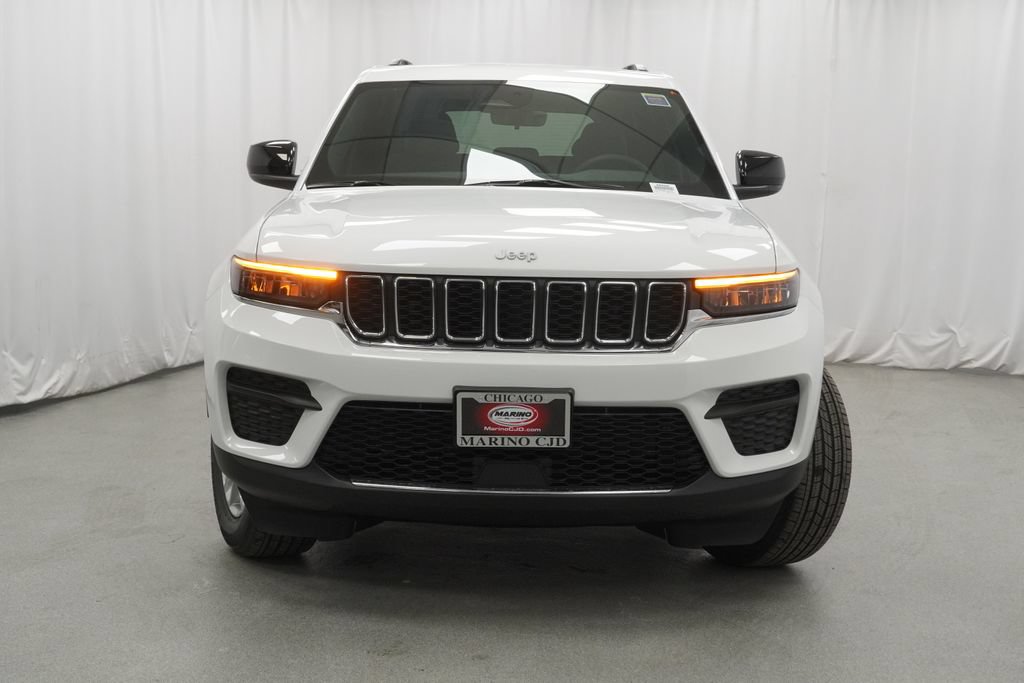 New 2026 Jeep Grand Cherokee Laredo AWD/4WD image 7