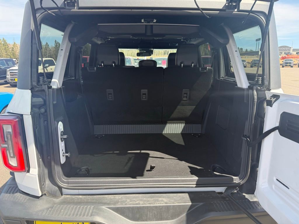 Used 2023 Ford Bronco Badlands AWD/4WD image 5