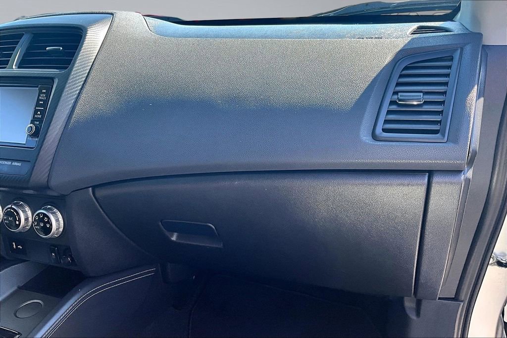 Used 2021 Mitsubishi Outlander Sport ES FWD image 17