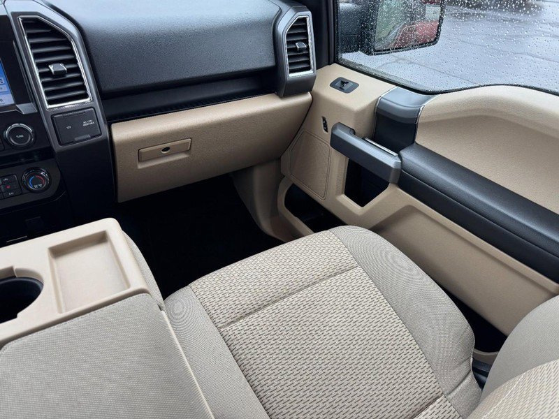 Used 2016 Ford F150 XLT w/ Equipment Group 302A Luxury image 14