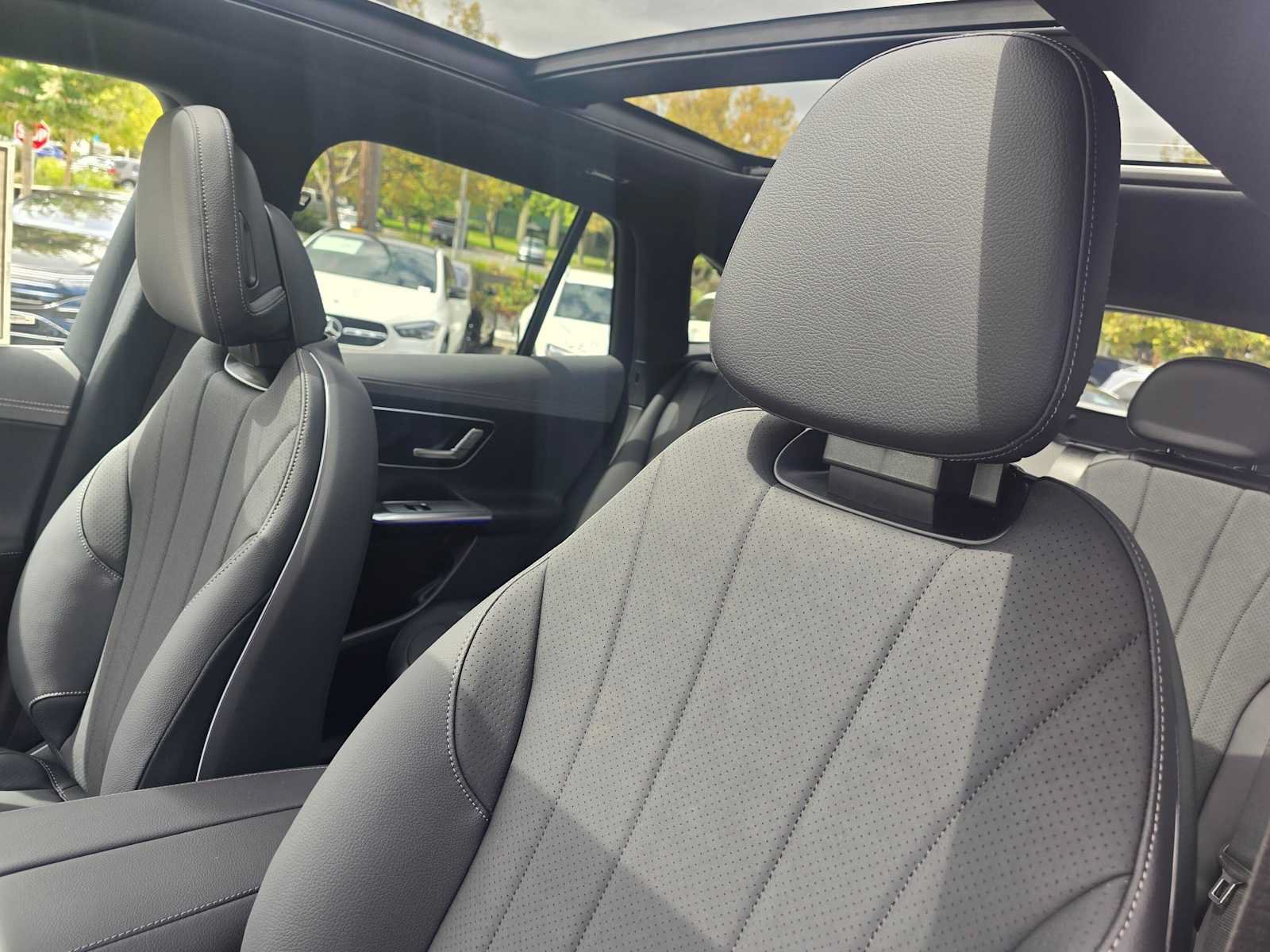 New 2027 Mercedes-Benz EQE 320 4MATIC SUV image 24