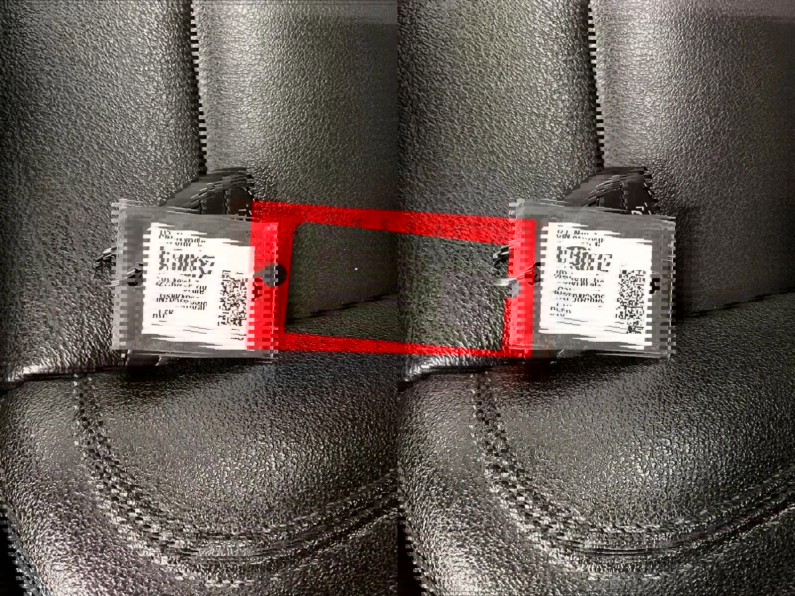 Used 2023 Chevrolet Tahoe Z71 w/ Luxury Package image 32