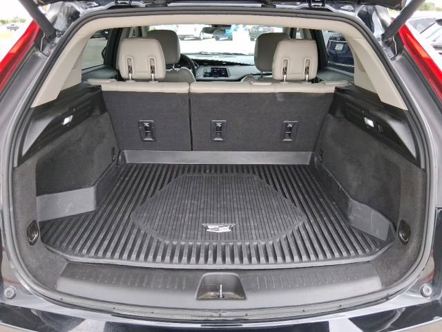 Used 2023 Cadillac XT4 Luxury FWD image 6