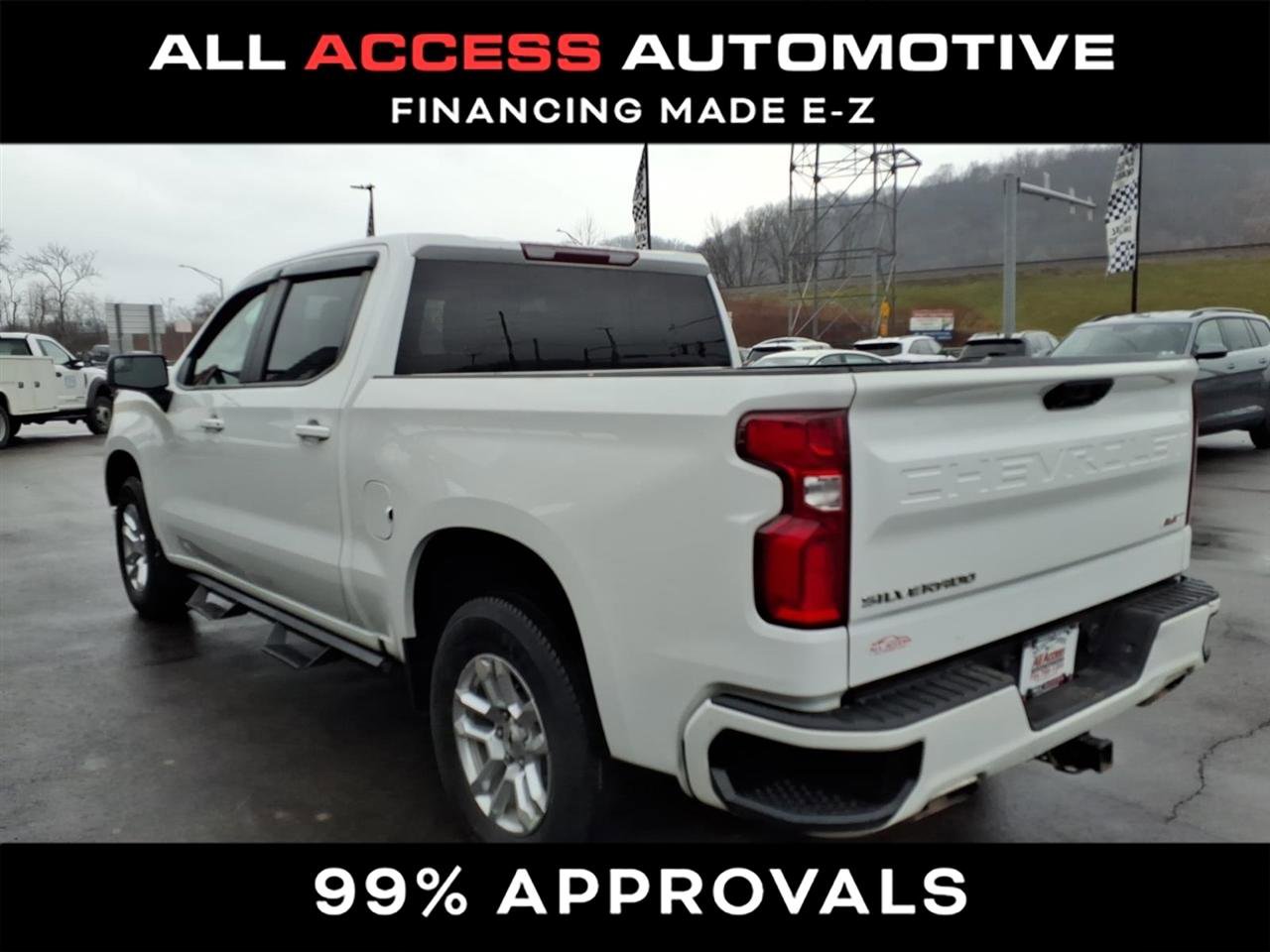Used 2022 Chevrolet Silverado 1500 RST image 4