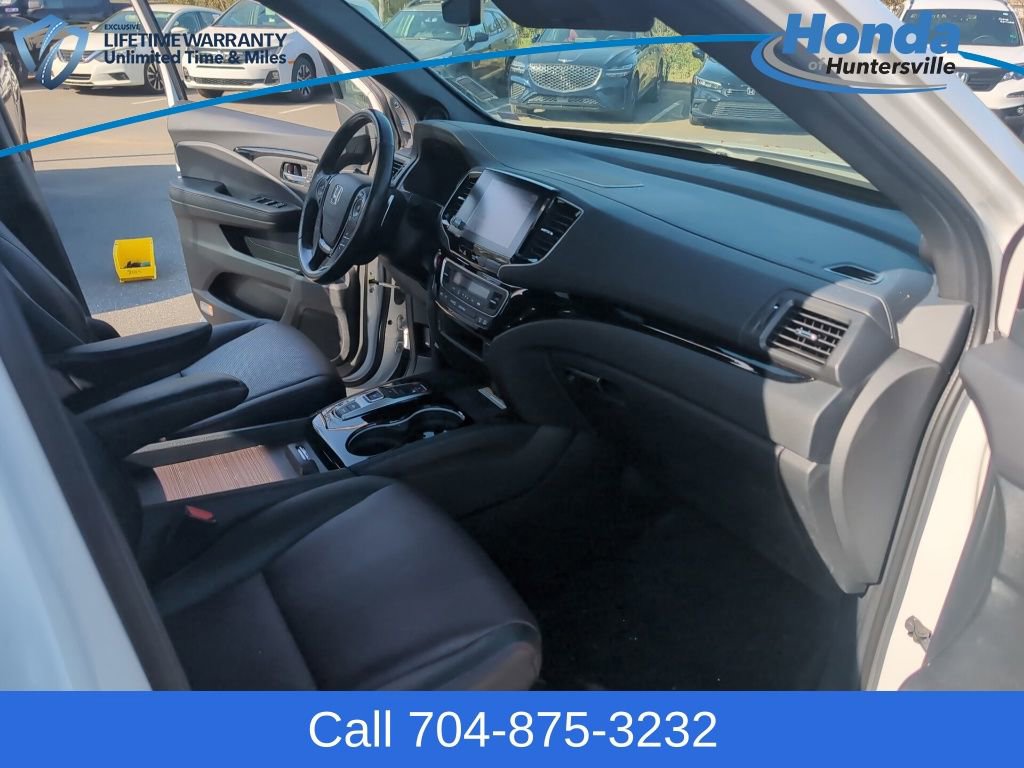 Used 2023 Honda Ridgeline Black Edition image 16