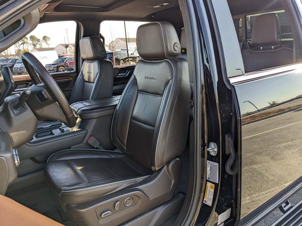 Used 2024 GMC Sierra 2500 Denali w/ Denali Reserve Package image 41