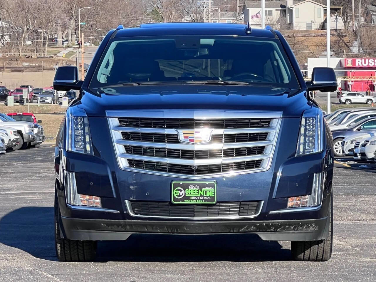 Used 2020 Cadillac Escalade Luxury image 2