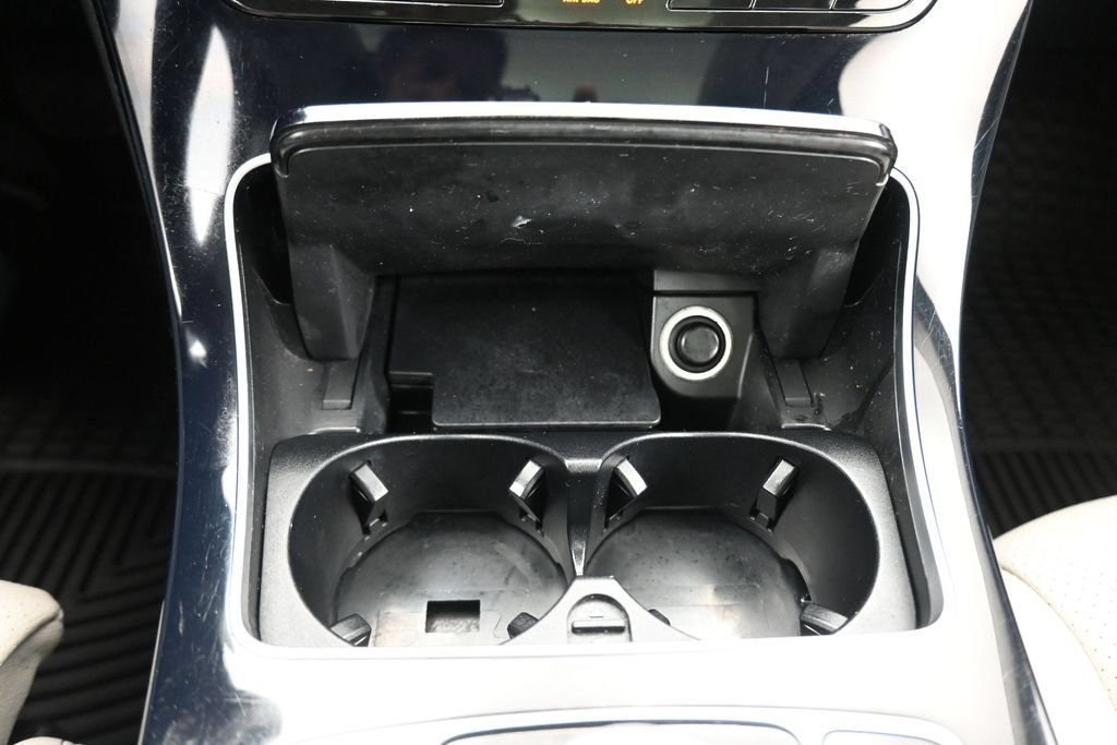 Used 2016 Mercedes-Benz C 300 4MATIC Sedan image 22