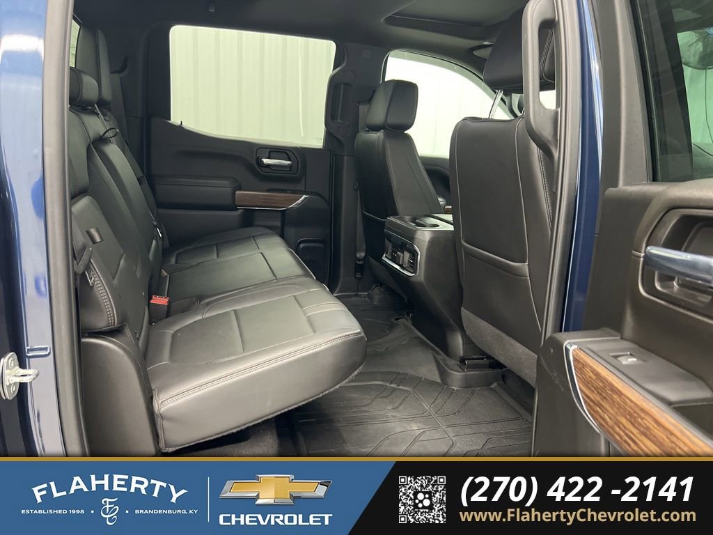 Used 2022 Chevrolet Silverado 1500 High Country w/ Technology Package image 13