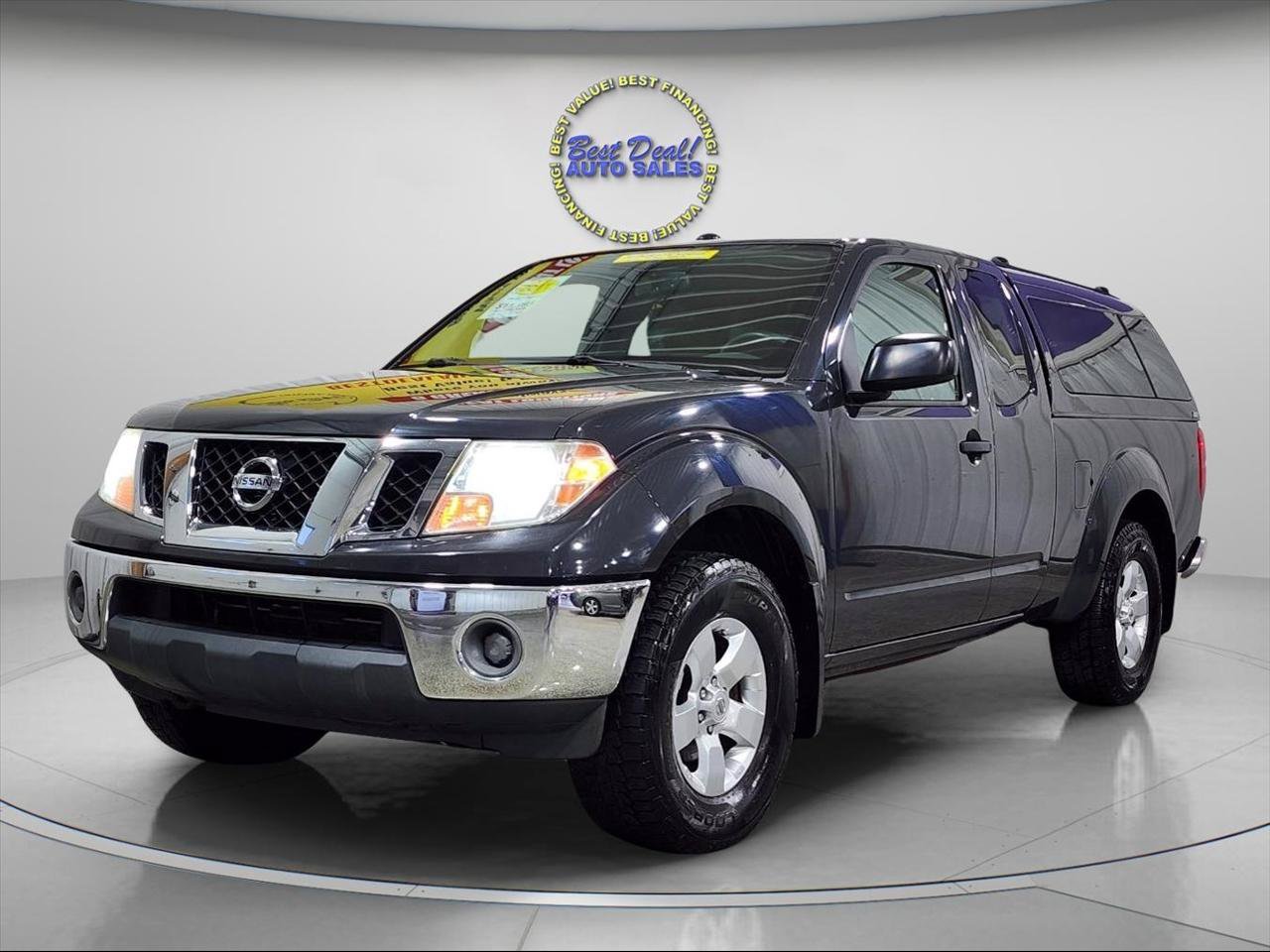 Used 2011 Nissan Frontier SV w/ SV Premium Utility Pkg AWD/4WD image 1