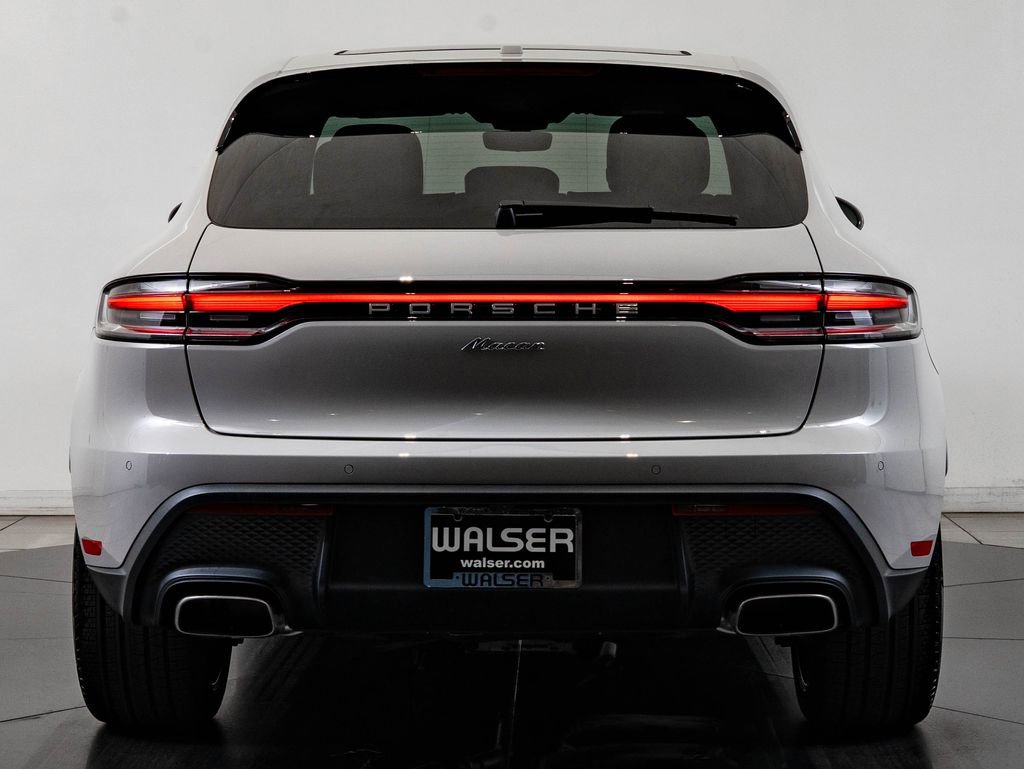 New 2026 Porsche Macan AWD/4WD image 7
