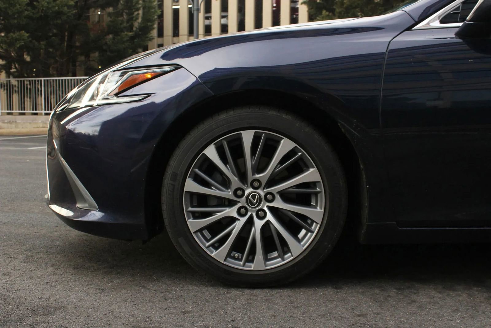 Used 2021 Lexus ES 350 w/ Premium Package image 11