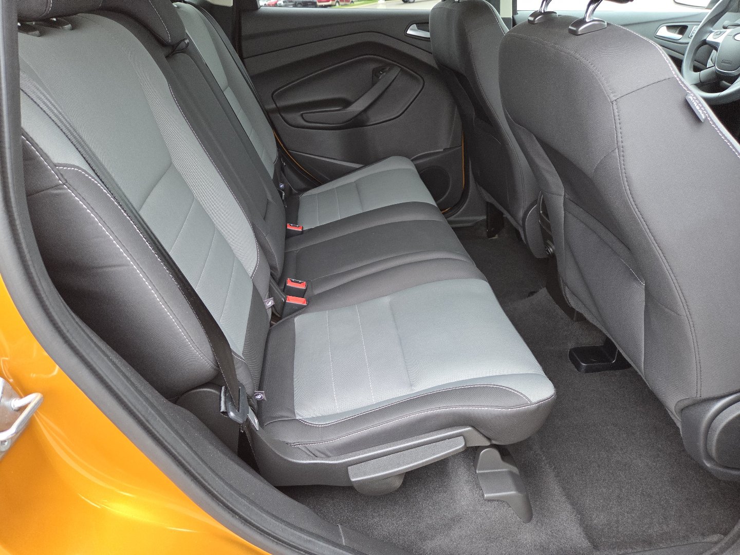Used 2016 Ford Escape SE AWD/4WD image 19