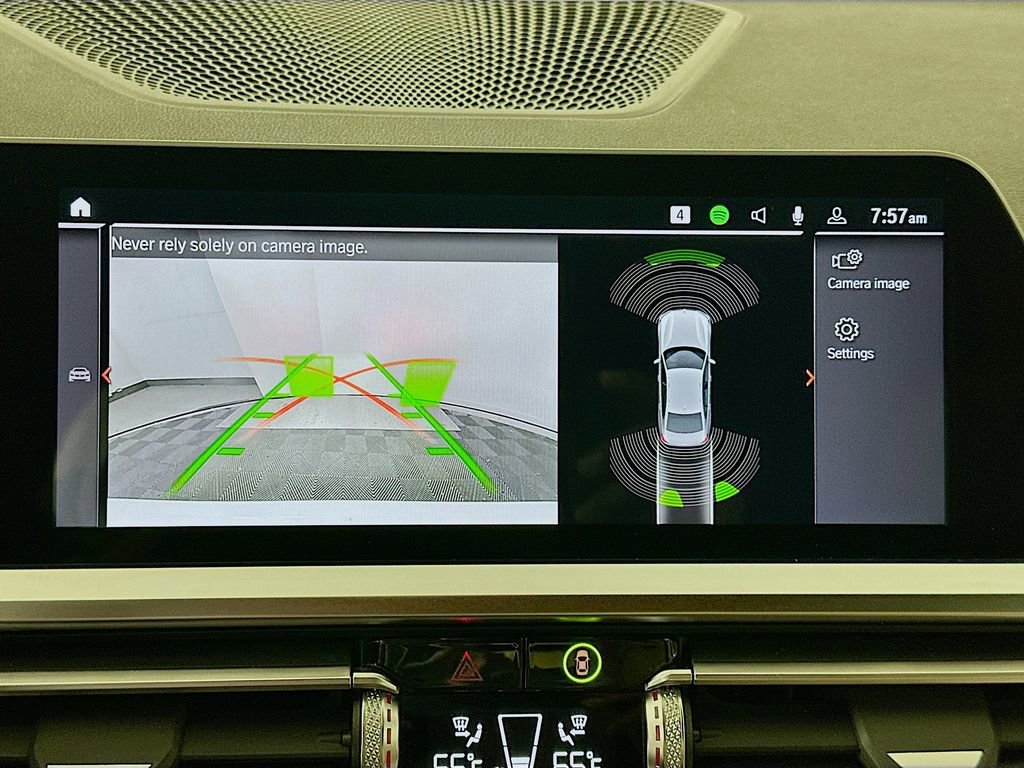 Used 2022 BMW 330i Sedan w/ M Sport Package image 14