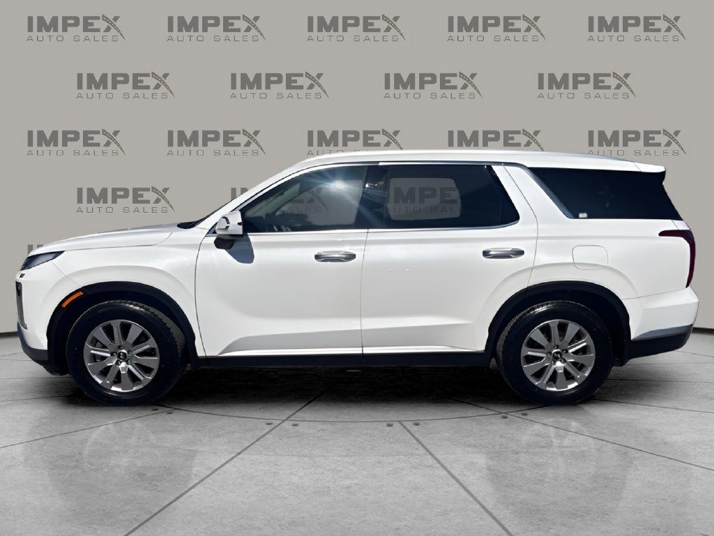 Used 2023 Hyundai Palisade SEL AWD/4WD image 2