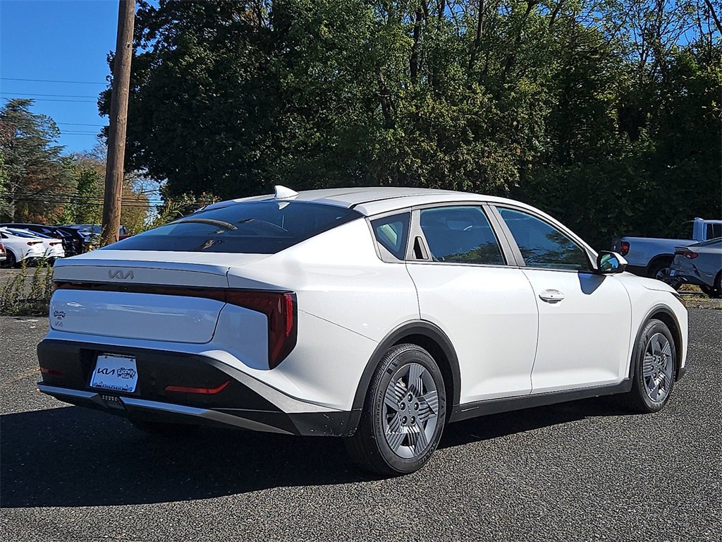 Certified 2025 Kia K4 LX image 7