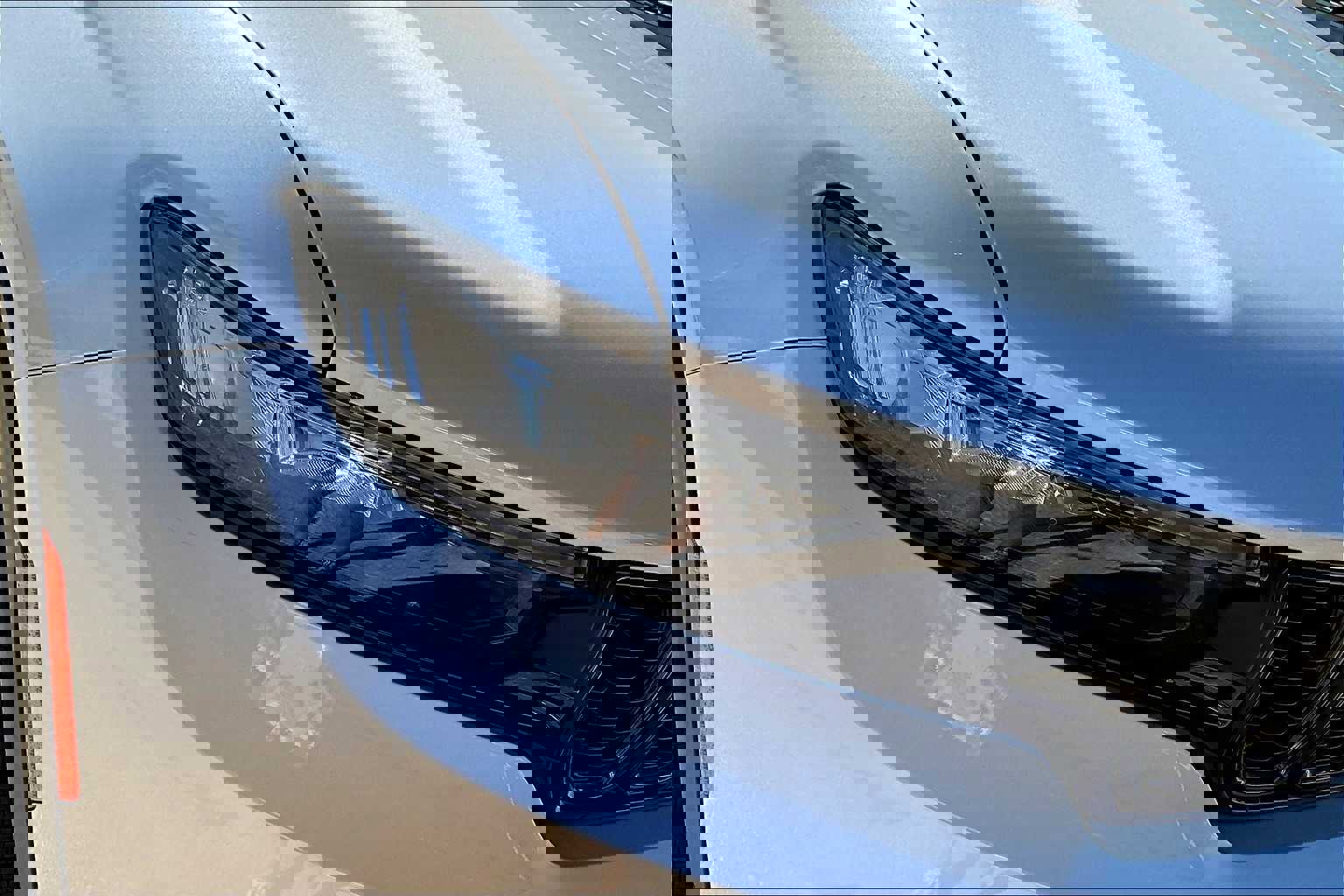 New 2025 Jeep Grand Cherokee L Limited w/ Black Appearance Package image 14