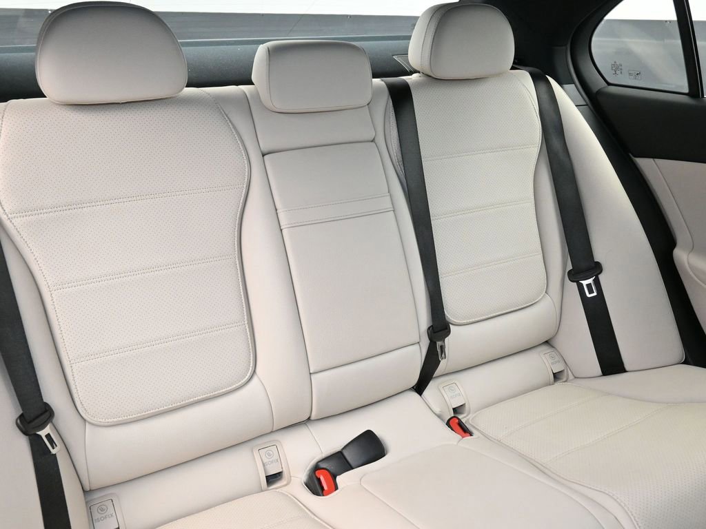 Used 2022 Mercedes-Benz C 300 Sedan image 16