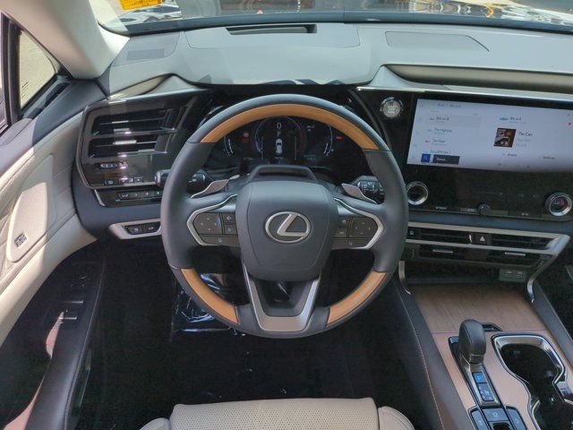 Certified 2024 Lexus RX 350 FWD w/ Convenience Package image 15