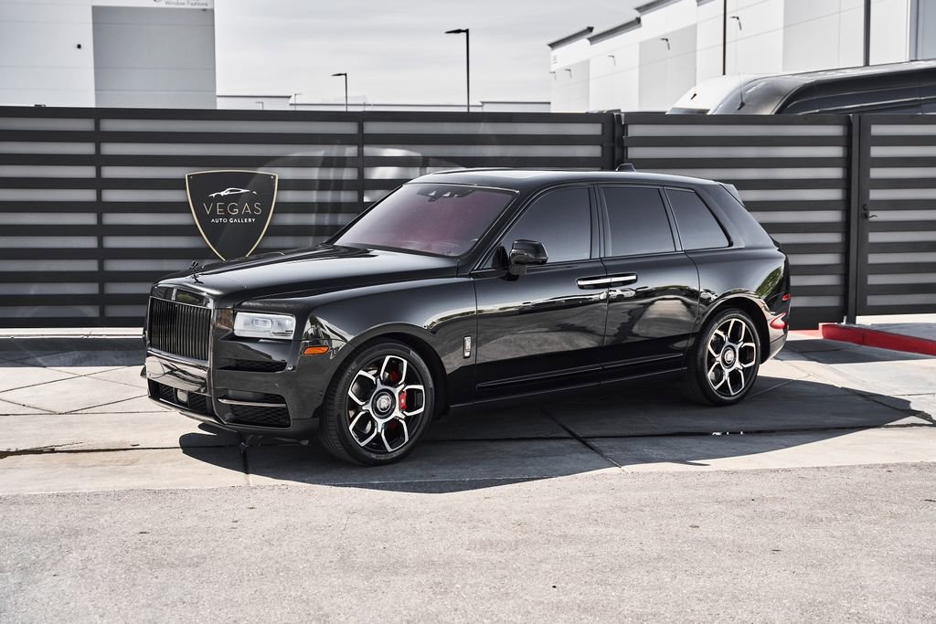 Used 2022 Rolls-Royce Cullinan Black Badge w/ Dark Exterior Package AWD/4WD image 6
