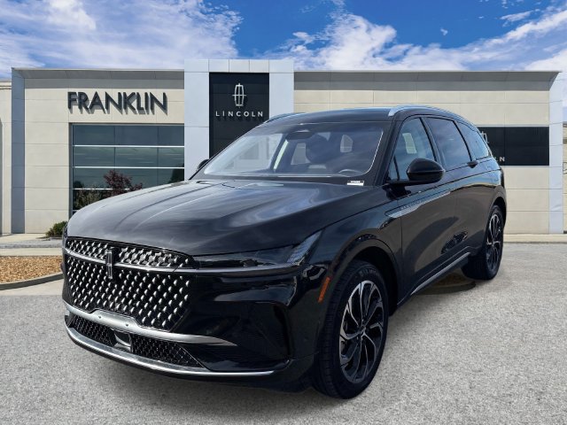 Certified 2024 Lincoln Nautilus Reserve AWD/4WD image 4