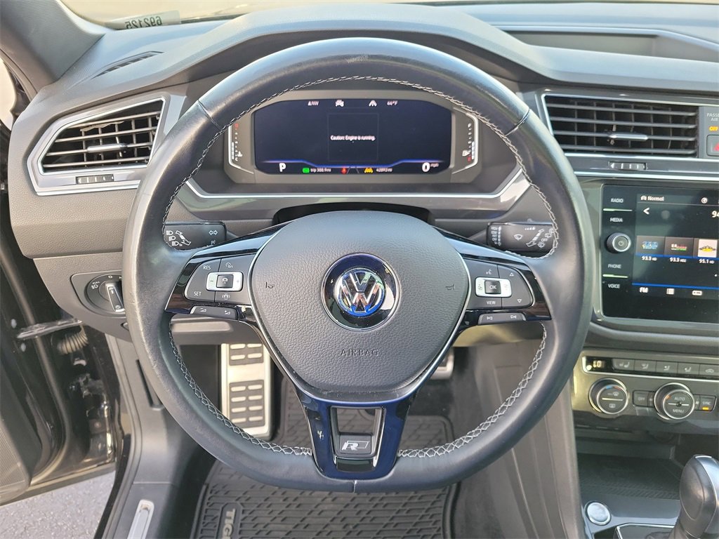 Used 2020 Volkswagen Tiguan SEL Premium R-Line w/ 3rd Row Seat Package image 31