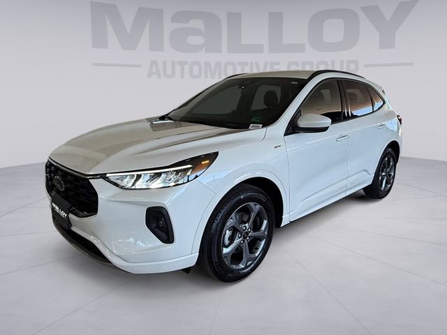 Certified 2024 Ford Escape ST-Line Select AWD/4WD image 1