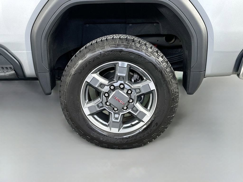 Used 2025 GMC Sierra 2500 SLE w/ SLE Value Package; AWD/4WD image 34