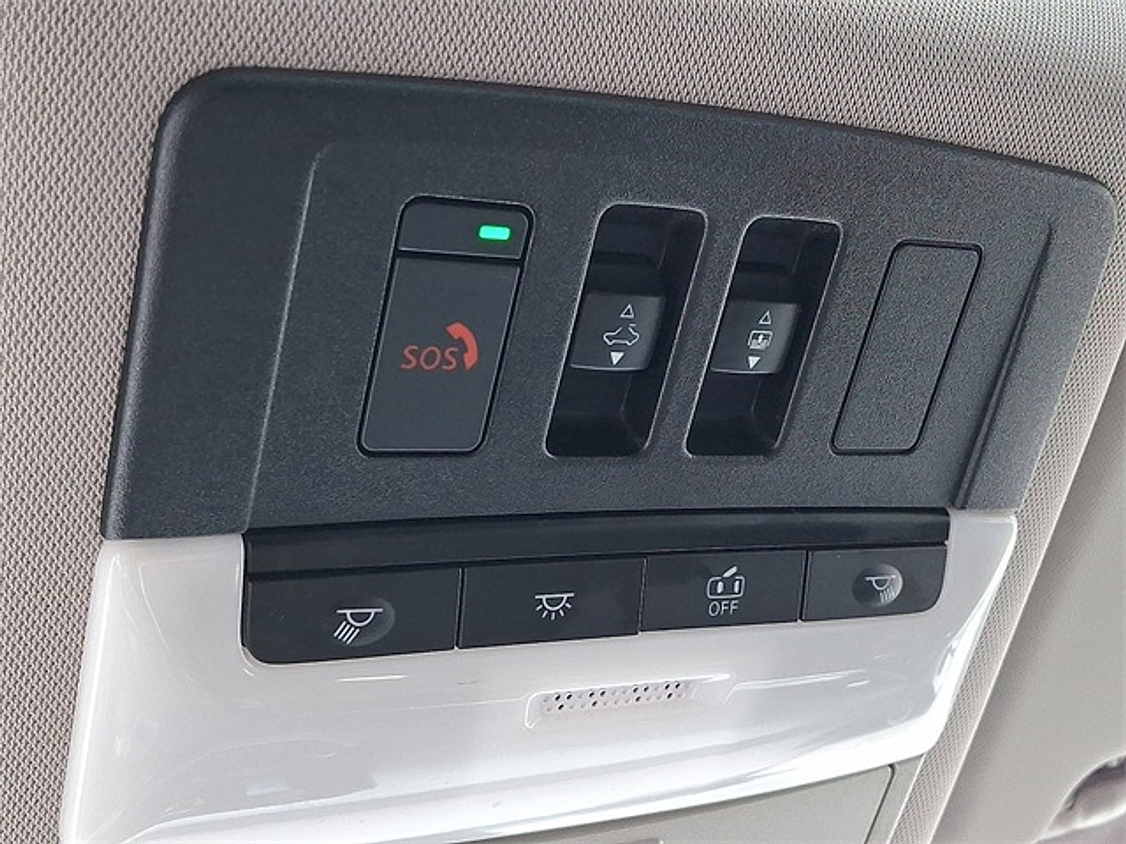 Certified 2022 Nissan Rogue SL w/ SL Premium Package image 27