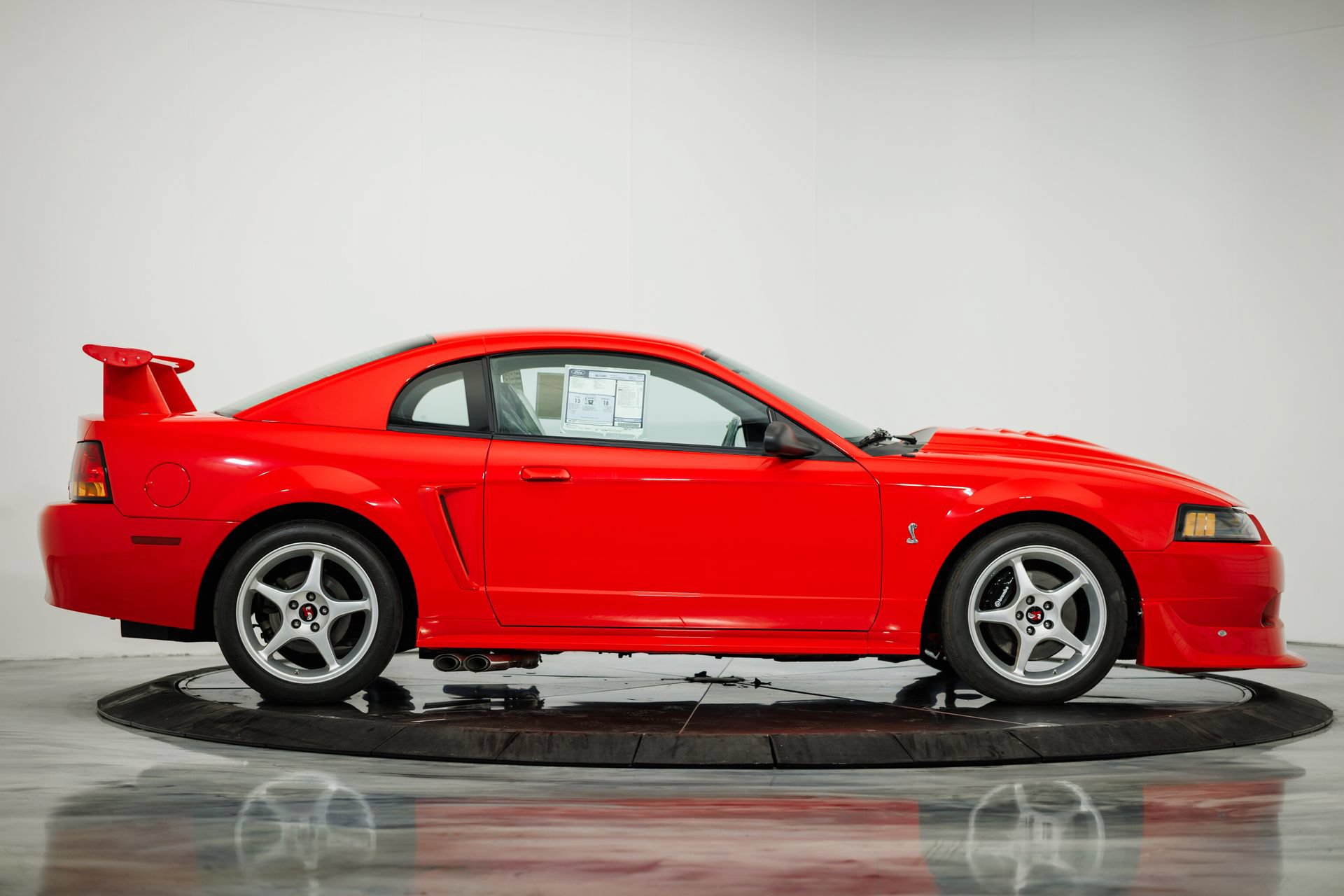 Used 2000 Ford Mustang Cobra RWD image 47