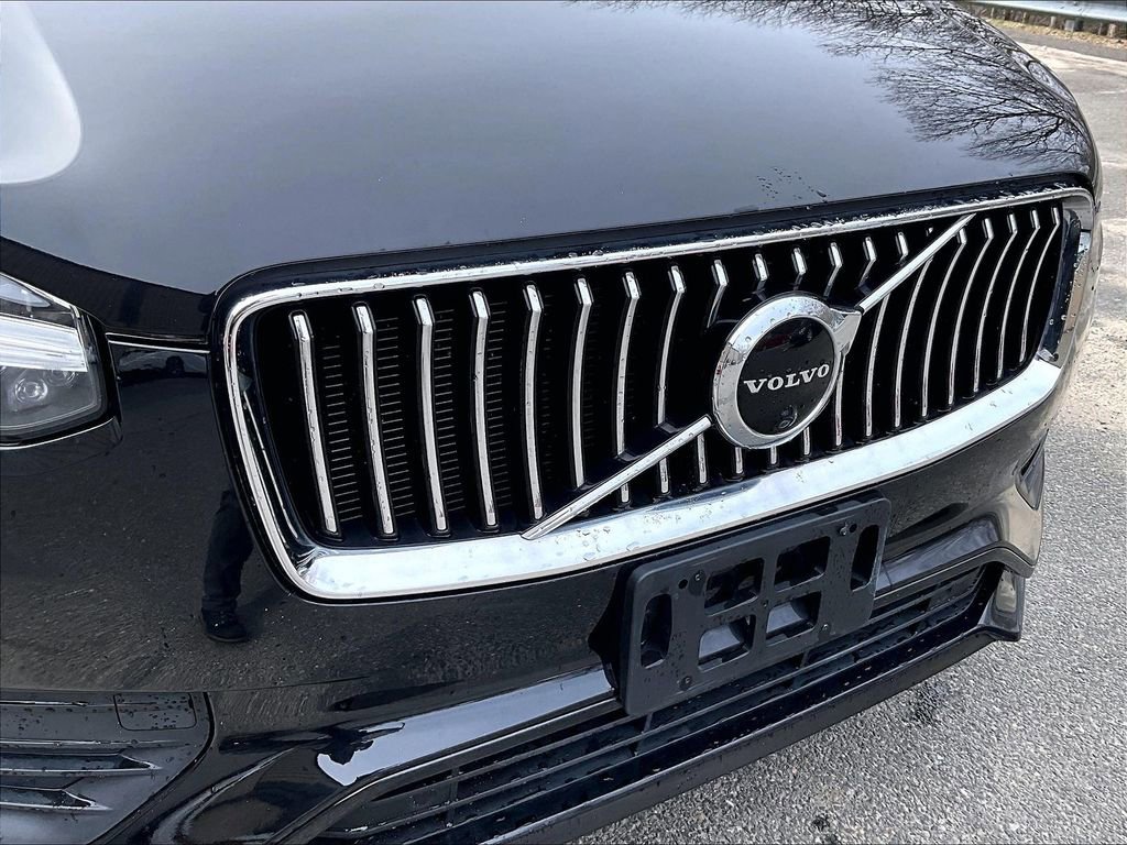Used 2021 Volvo XC90 T6 Momentum w/ Protection Package Premier AWD/4WD image 26