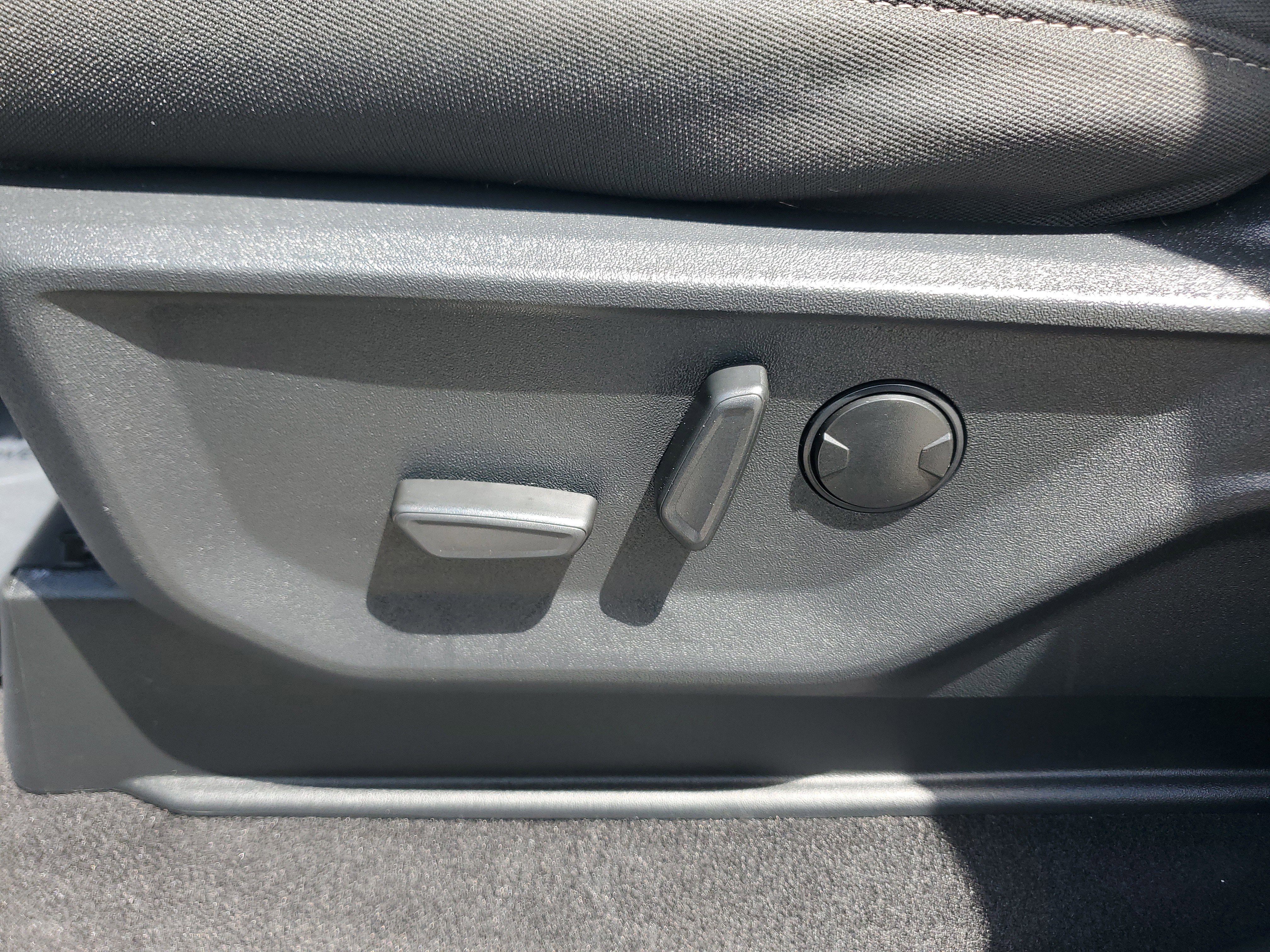 Used 2023 Ford F150 XLT w/ Equipment Group 302A High image 13