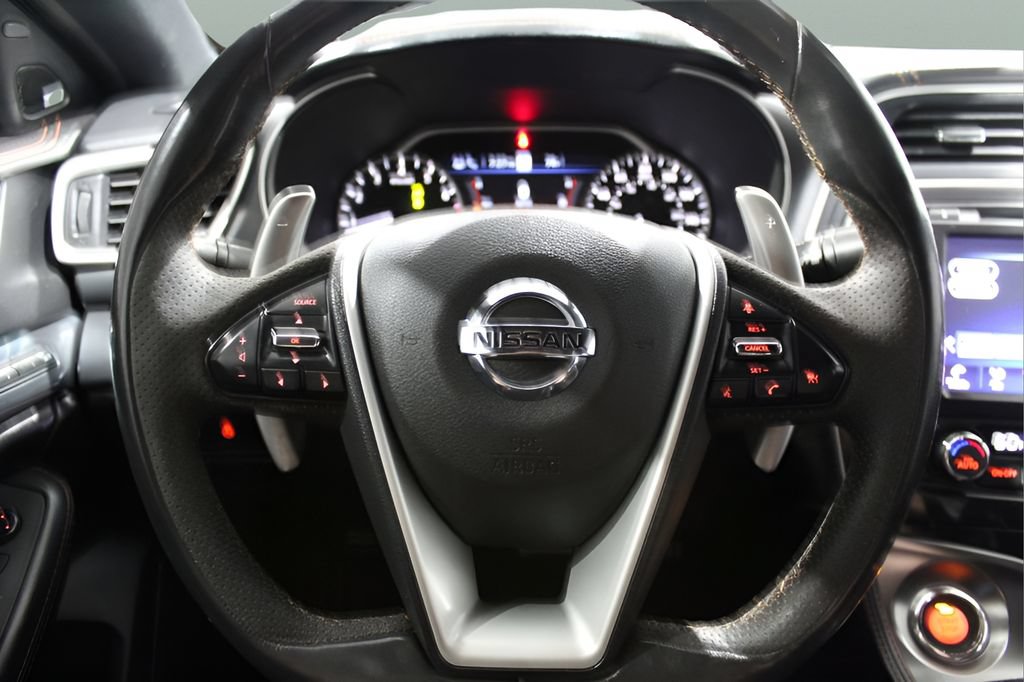 Used 2021 Nissan Maxima SR w/ Sport Mat Group FWD image 12