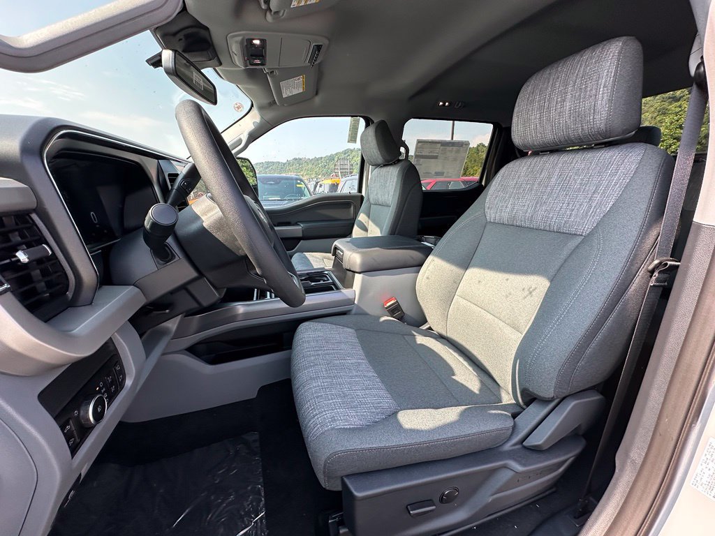 New 2026 Ford F350 XLT w/ XLT Premium Package AWD/4WD image 20
