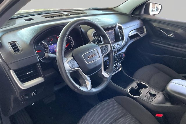 Used 2022 GMC Terrain SLE w/ Driver Convenience Package AWD/4WD image 12