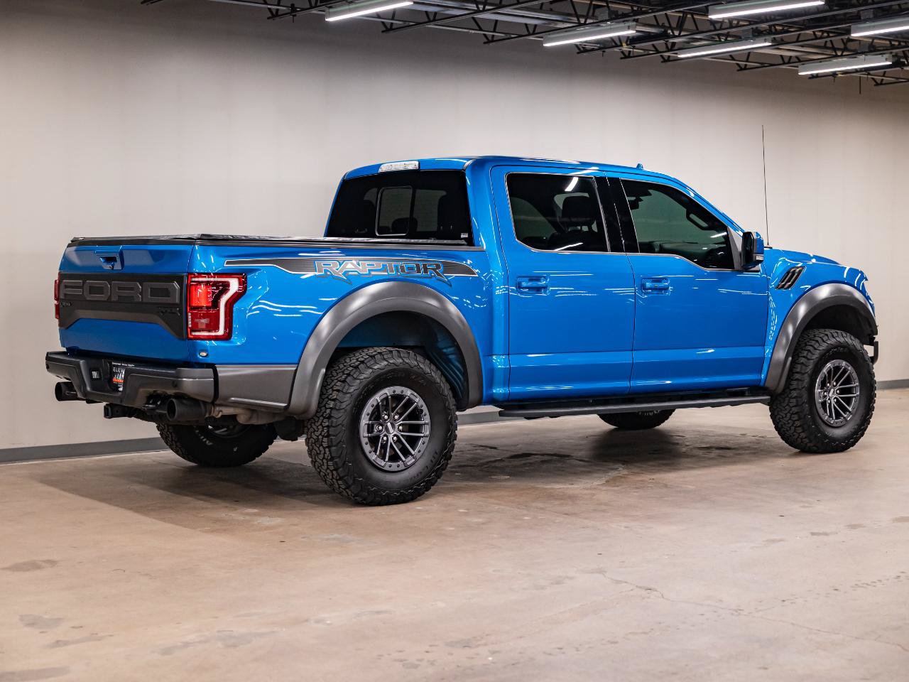 Used 2020 Ford F150 Raptor w/ Equipment Group 802A Luxury AWD/4WD image 25