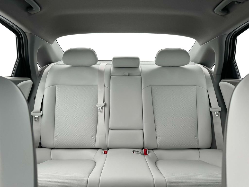 New 2025 Hyundai Ioniq 6 SEL RWD image 16