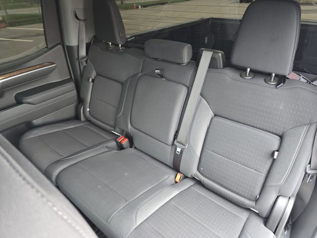 Used 2024 GMC Sierra 1500 Elevation image 13