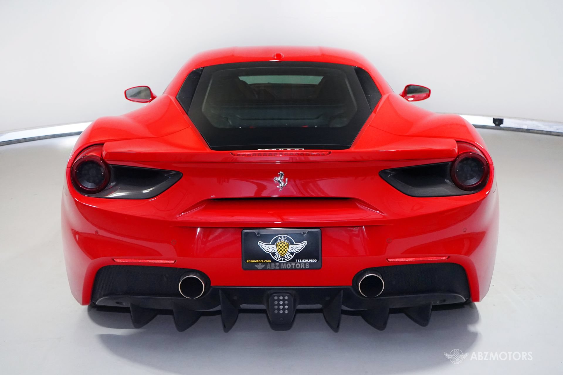 Used 2019 Ferrari 488 GTB RWD image 7