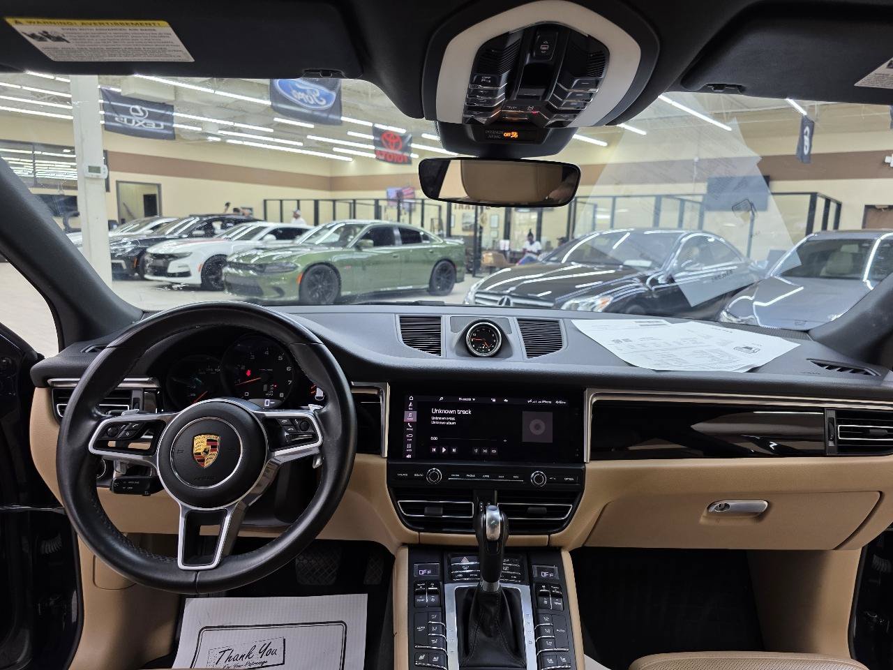 Used 2021 Porsche Macan AWD/4WD image 31
