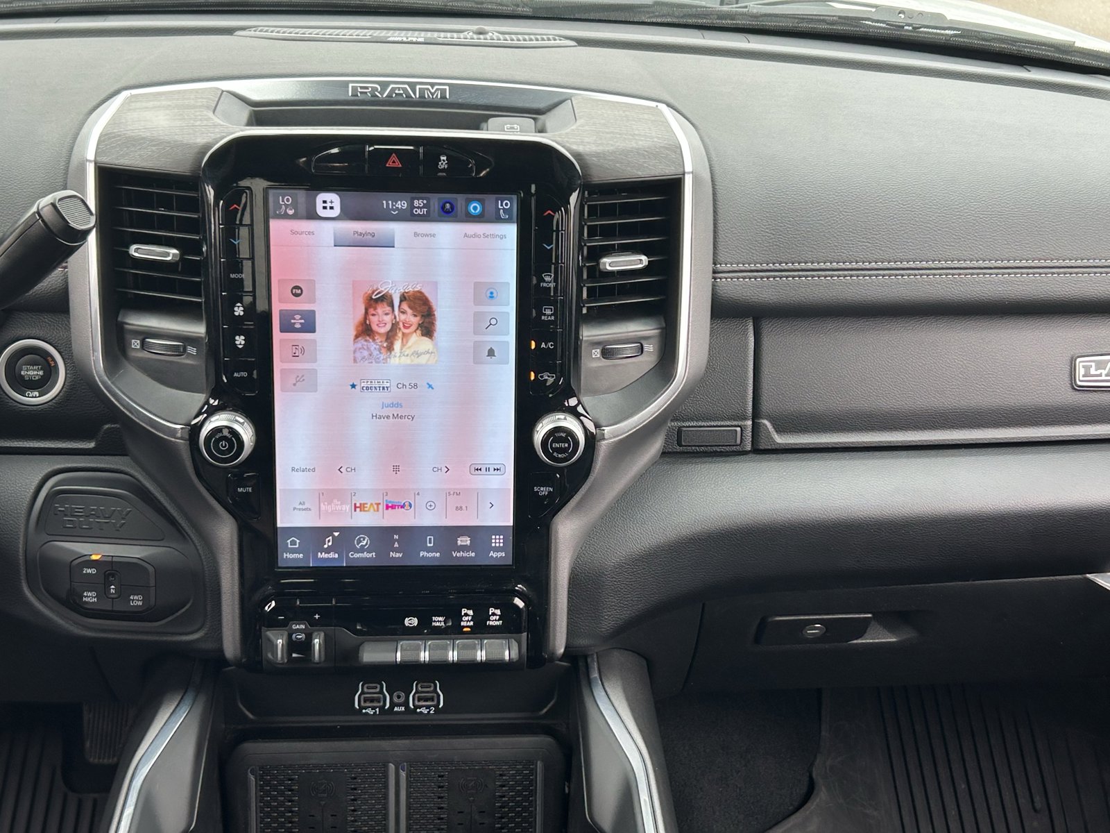 Used 2025 RAM 2500 Laramie image 17