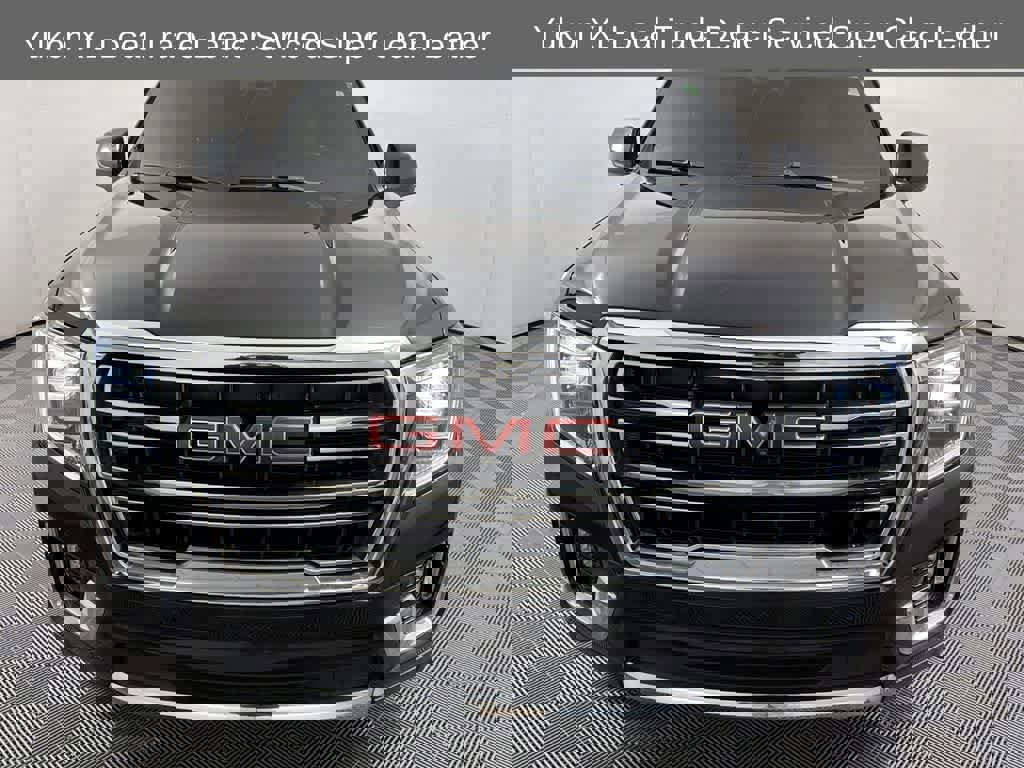 Used 2022 GMC Yukon XL SLT w/ SLT Luxury Package image 3
