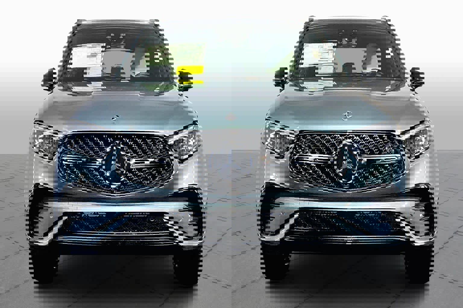 New 2026 Mercedes-Benz GLC 300 4MATIC image 2